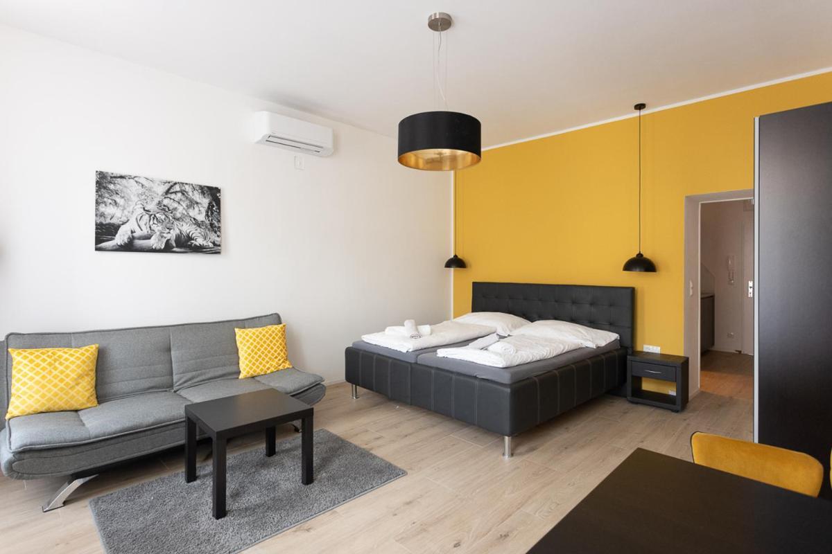 Wf-apartment Westbahnhof * Vienna